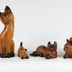 Cat Figurines TK 010