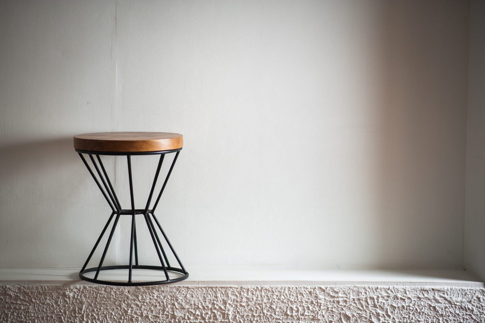 Monkey Pod Suar Wood Furniture