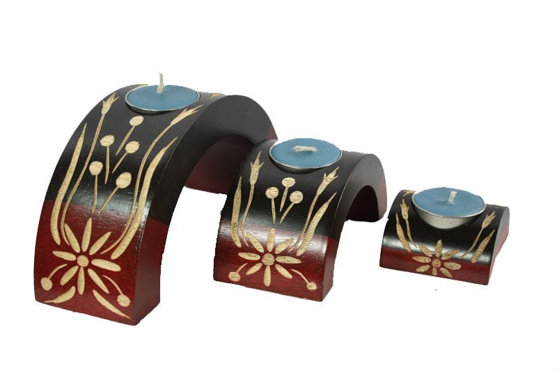 Thailand handicrafts Wholesale Mango Wood Hexagon Candle Holder Set with flower design