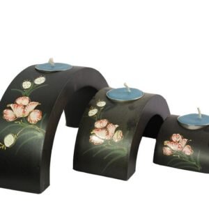 Chiang Mai handicrafts Wholesale Mango Wood Hexagon Candle Holder Set with floral pattern