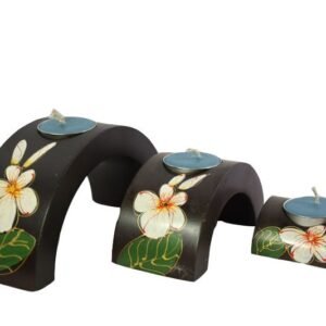 Chiang Mai handicrafts Wholesale Mango Wood Hexagon Candle Holder Set with floral pattern