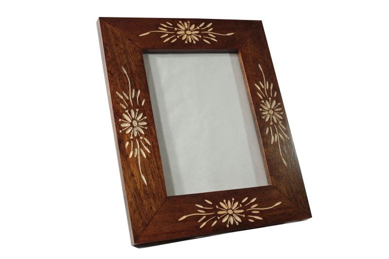 Mango Wood Photo Frame with flower pattern
