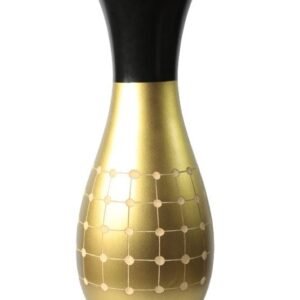 Mango Wood Vase with spots design