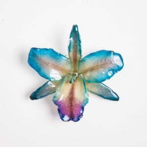 Real flower jewelry wholesale medium Cattleya pendant in blue color