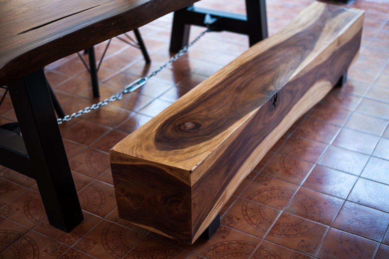 Thailand handicrafts Wholesale Suar wood Bench