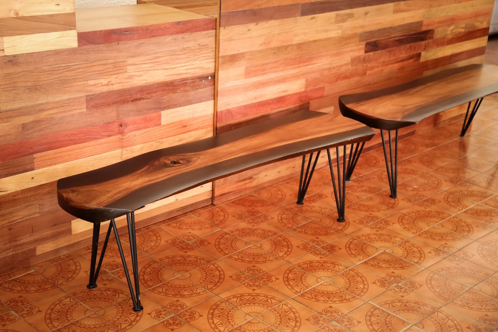 Thailand handicrafts Wholesale Suar wood Bench