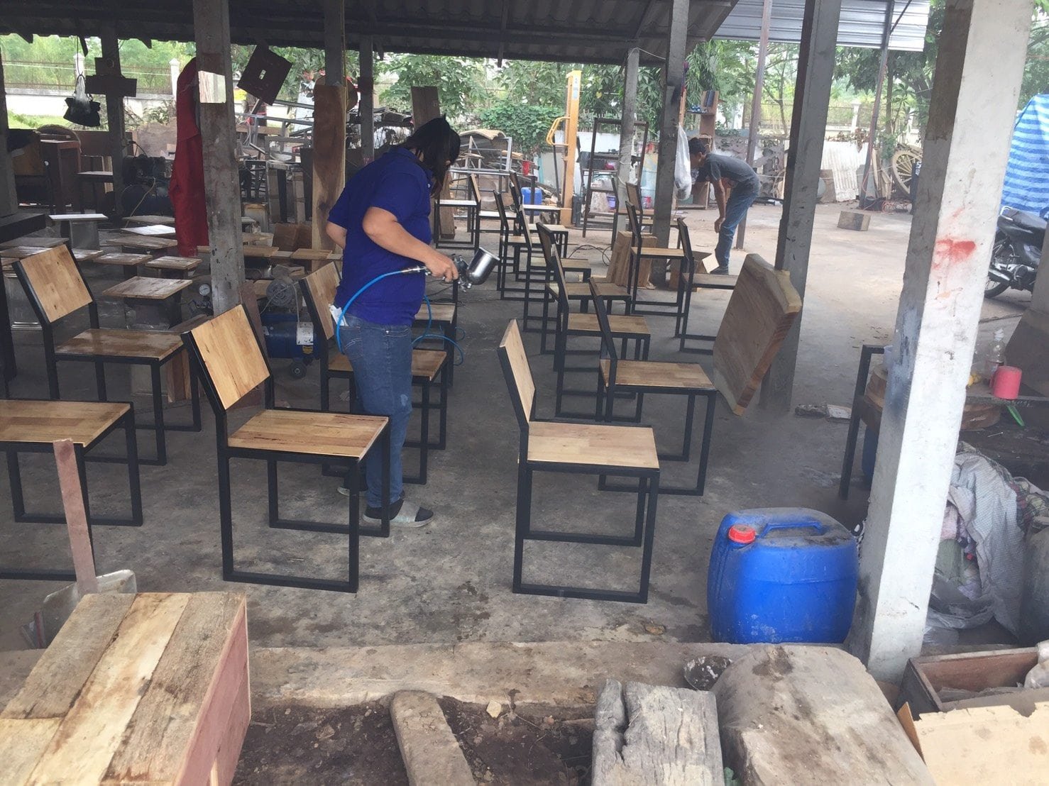 Manufacturing process of suar wood furniture wholesale