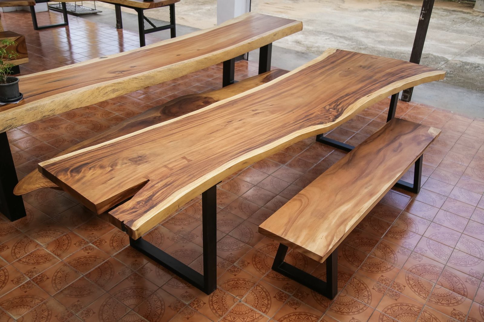 Large suar wood dinning table and bench