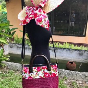Thailand handicrafts Wholesale Wicker handbag with floral pattern in pink color