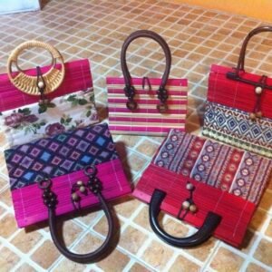 Thailand handicrafts Wholesale Rattan handbag with flower design in pink and red color