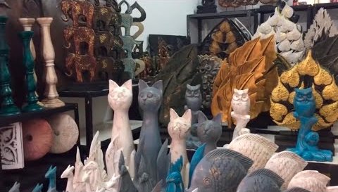 Exploring the Art of Thai Antique Style Wood Finishing: Rubbing Technique